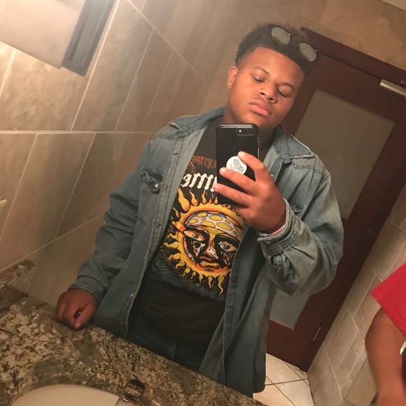 Meet your Posher, Michael - Picture 1 of 1